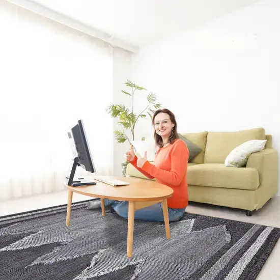 Gray Geometric Handmade Indoor Outdoor Area Rug Photo 6