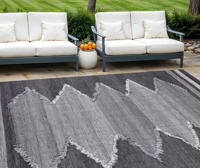 Gray Geometric Handmade Indoor Outdoor Area Rug Photo 1