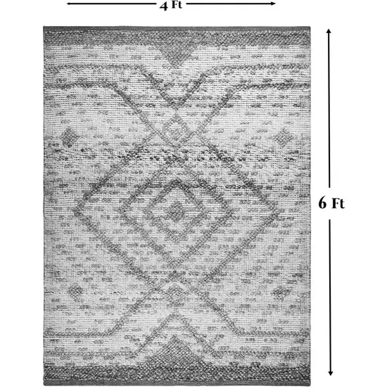 Gray Geometric Handmade Indoor Outdoor Area Rug Photo 7