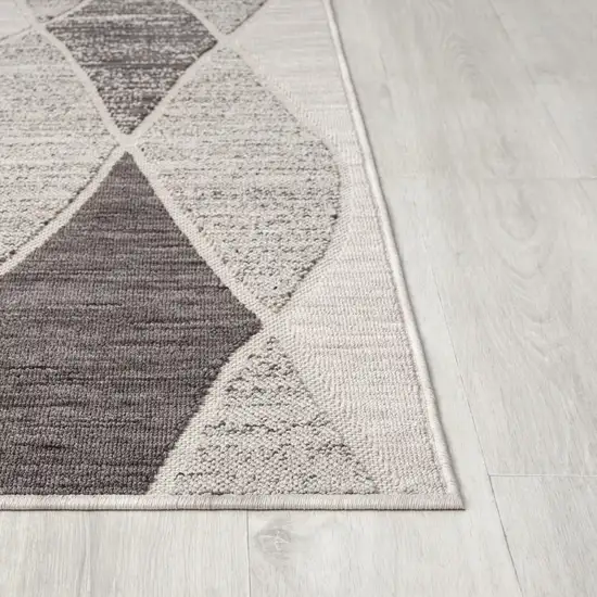 Gray Geometric Indoor Outdoor Area Rug Photo 6