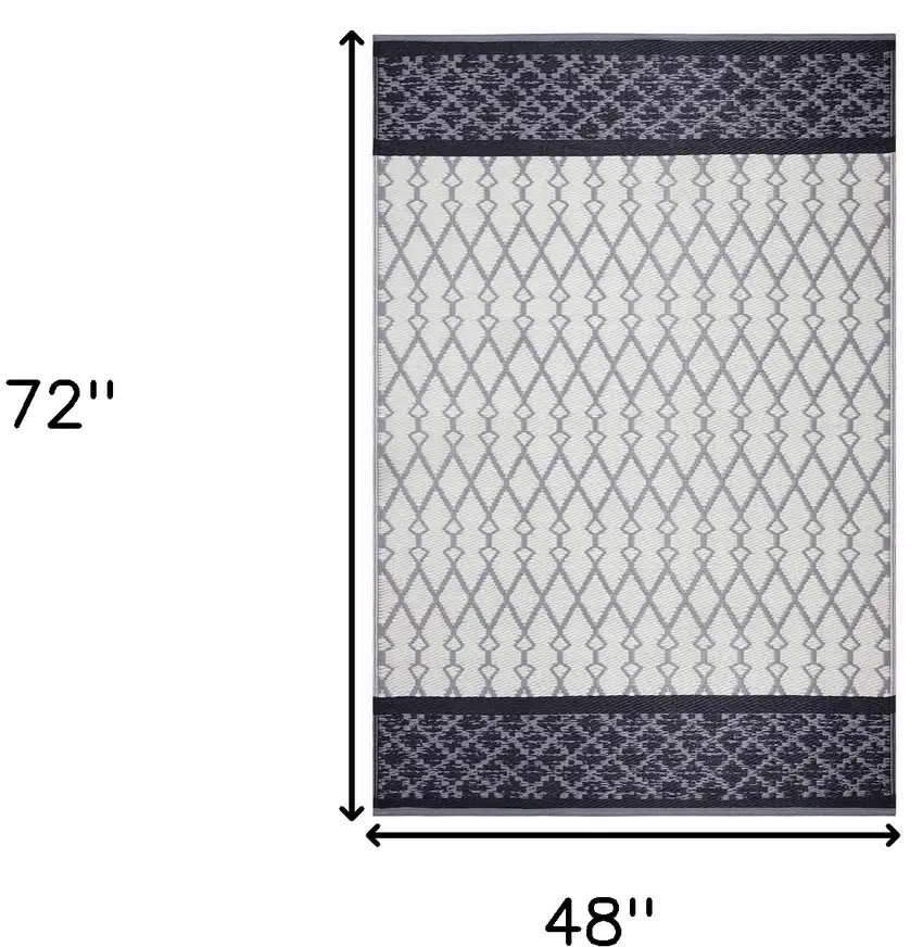 Gray Geometric Indoor Outdoor Area Rug Photo 3