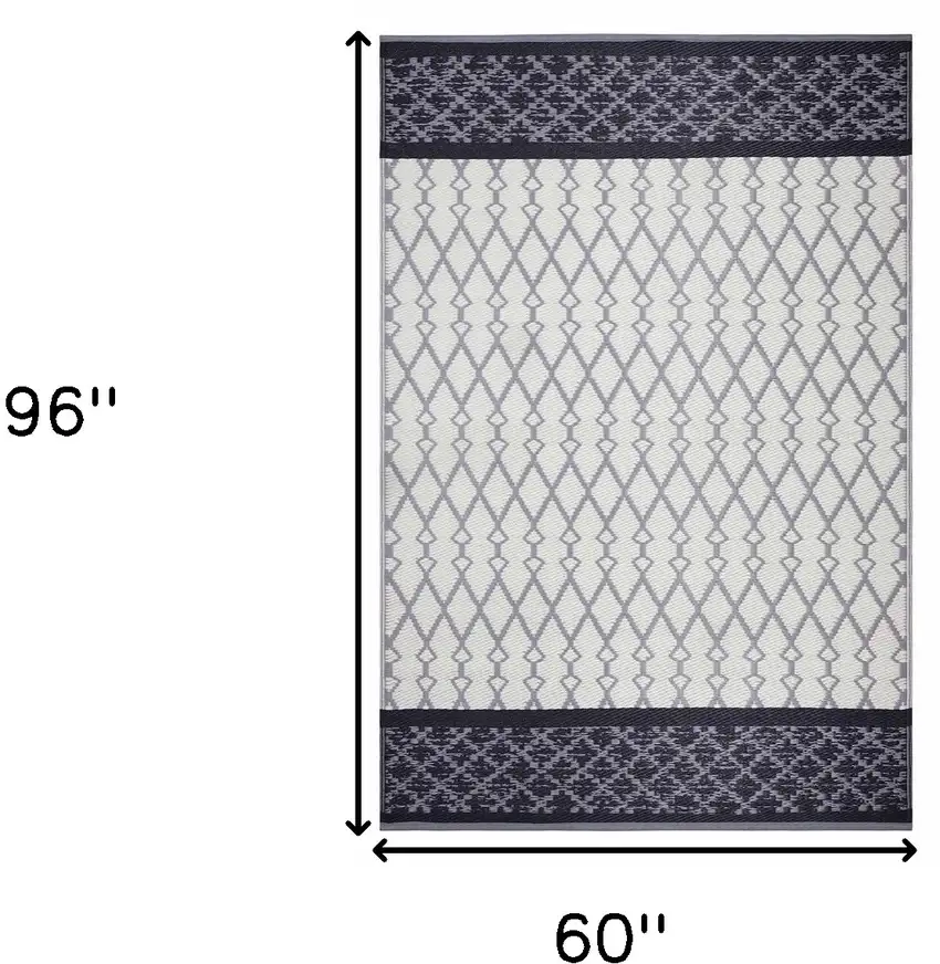Gray Geometric Indoor Outdoor Area Rug Photo 3
