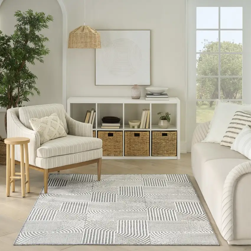 Gray Geometric Power Loom Area Rug Photo 5