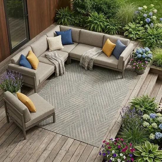 Gray Geometric Stain Resistant Indoor Outdoor Area Rug Photo 1