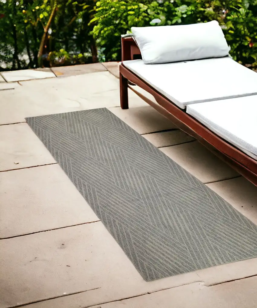 Gray Geometric Stain Resistant Indoor Outdoor Runner Rug Photo 1