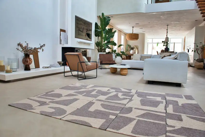 Gray Geometric Washable Area Rug Photo 4