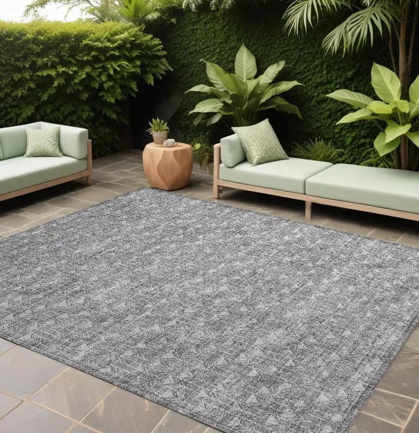 Gray Geometric Washable Non Skid Indoor Outdoor Area Rug Photo 1