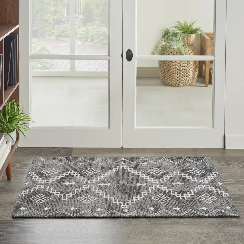 Gray Geometric Worn Faded Area Rug Photo 6
