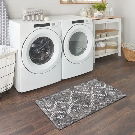 Gray Geometric Worn Faded Area Rug Photo 5
