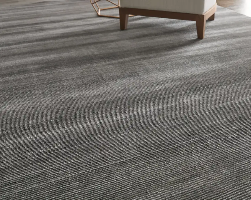 Gray Hand Woven Area Rug Photo 5