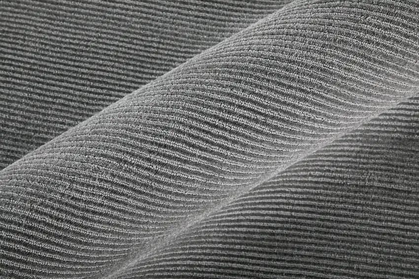 Gray Hand Woven Area Rug Photo 8