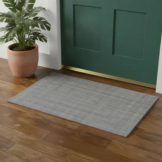 Gray Hand Woven Area Rug Photo 1