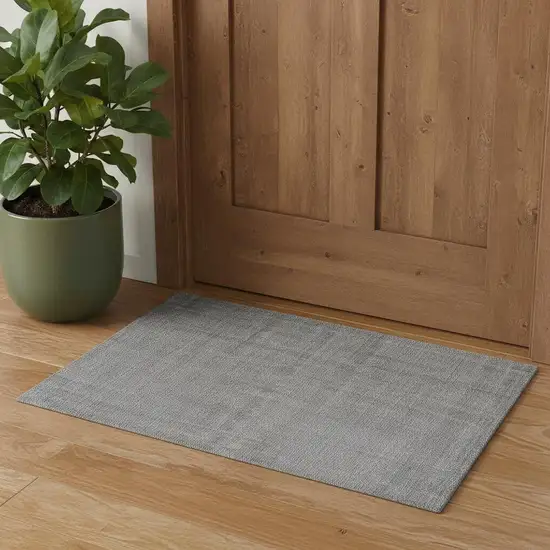 Gray Hand Woven Area Rug Photo 1