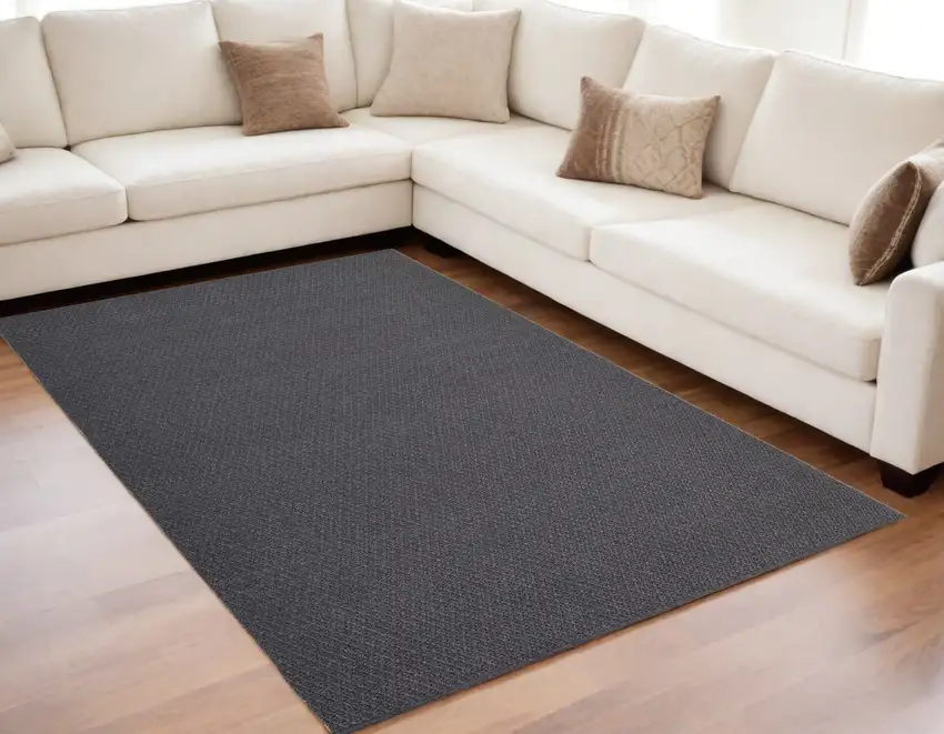 Gray Hand Woven Area Rug Photo 1