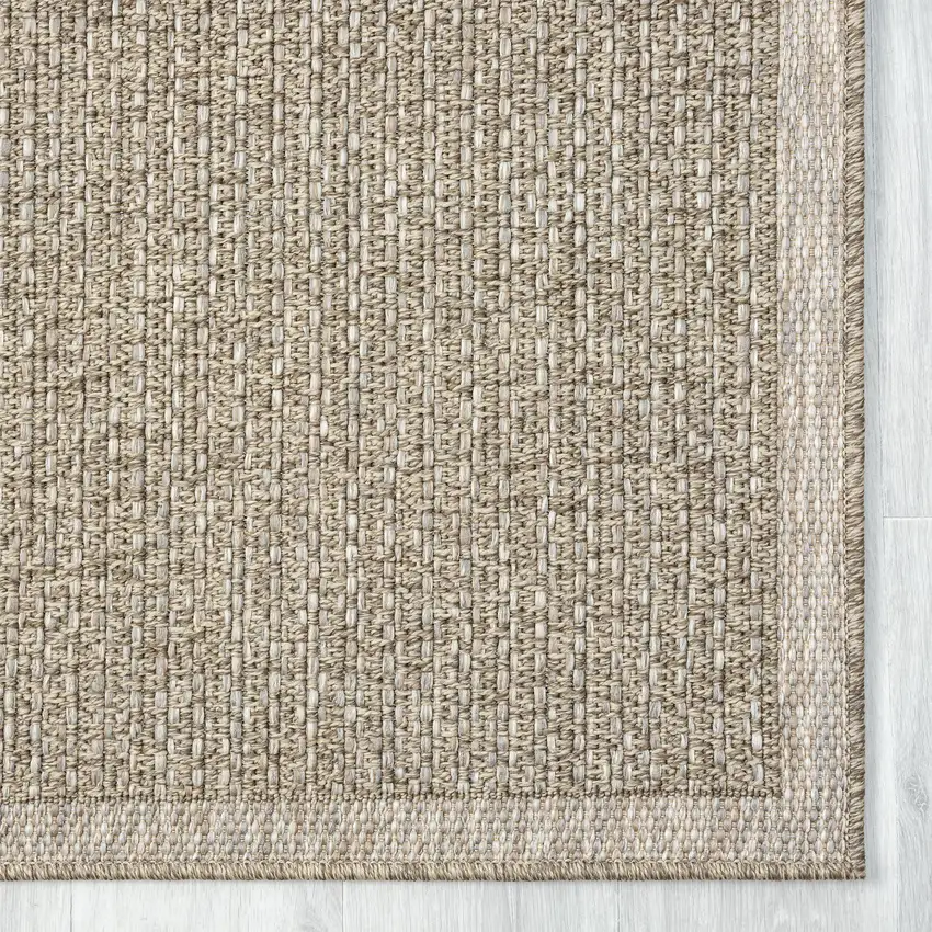 Gray Handmade Indoor Outdoor Area Rug Photo 8
