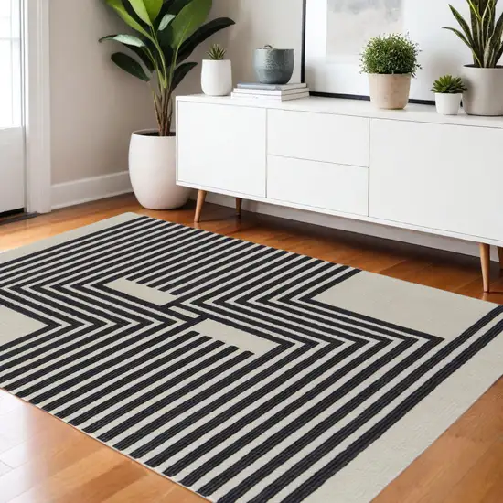 Gray And Black Wool Abstract Geometric Hand Tufted Area Rug Photo 1