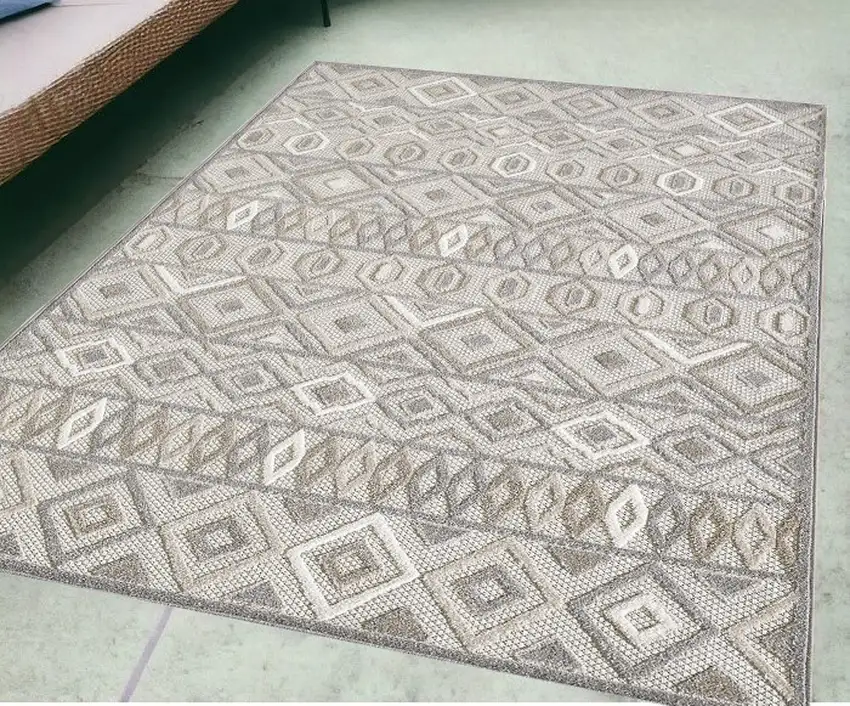 Gray And Ivory Southwestern Stain Resistant Indoor Outdoor Area Rug Photo 1