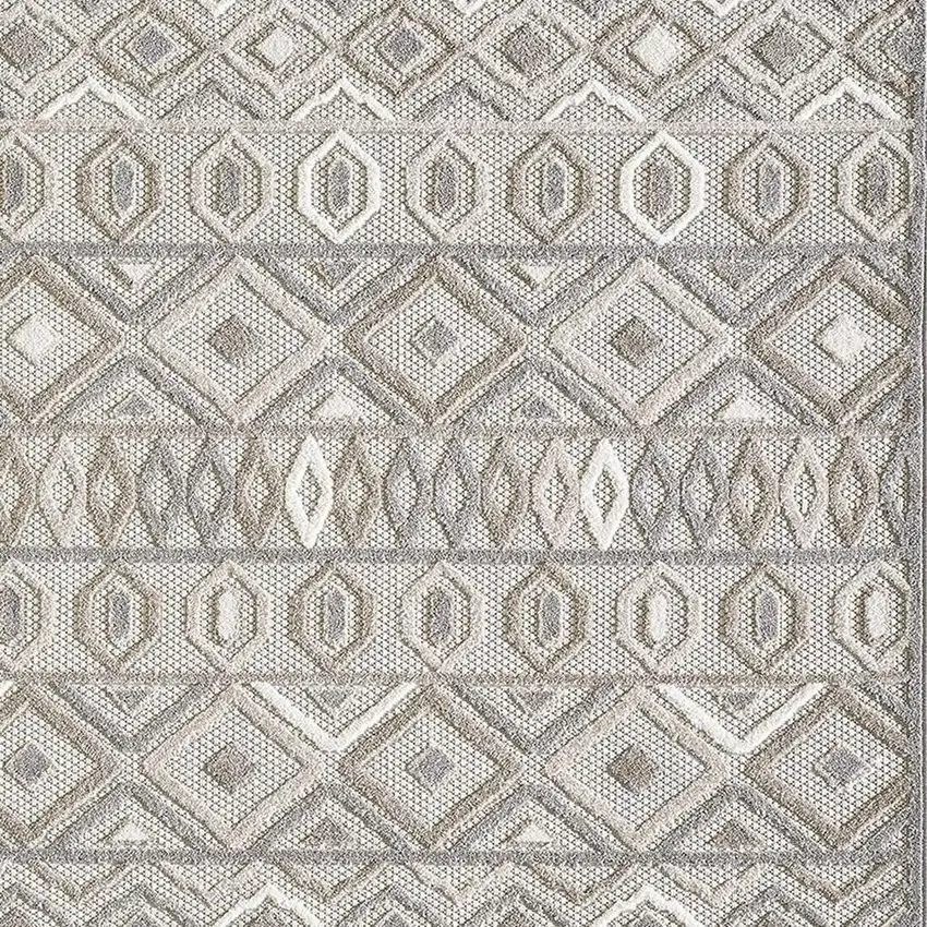 Gray And Ivory Southwestern Stain Resistant Indoor Outdoor Area Rug Photo 3