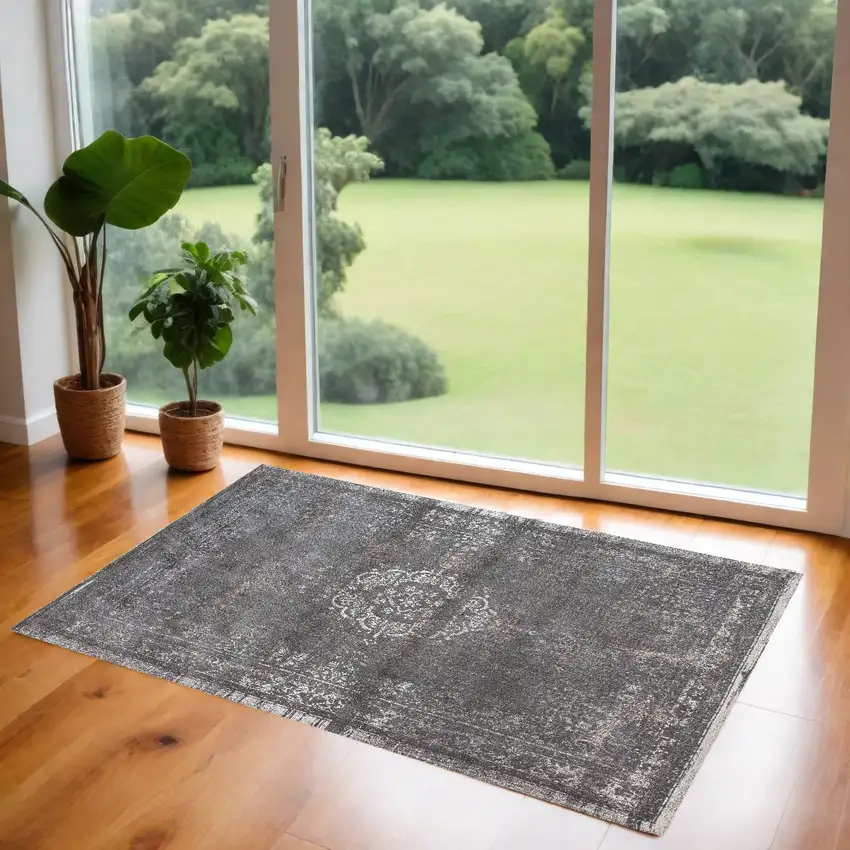 Gray Medallion Non Skid Area Rug Photo 1