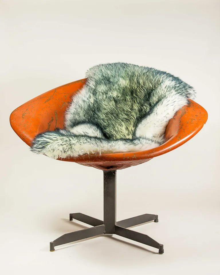 Gray Mist New Zealand Natural Sheepskin Rug Photo 5