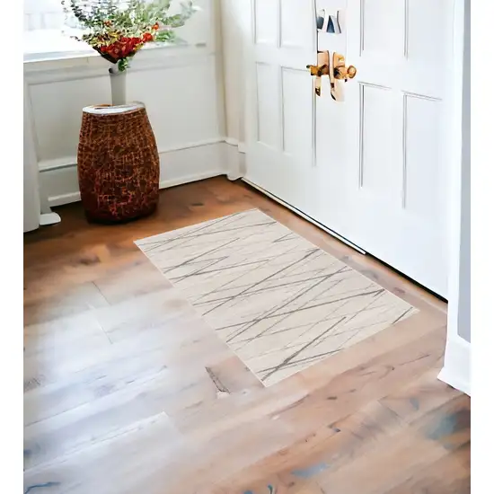 Gray Geometric Dhurrie Area Rug Photo 1