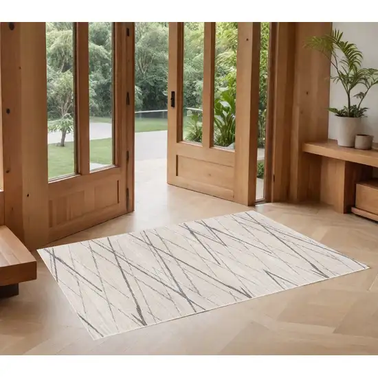 Gray and Ivory Geometric Area Rug Photo 1