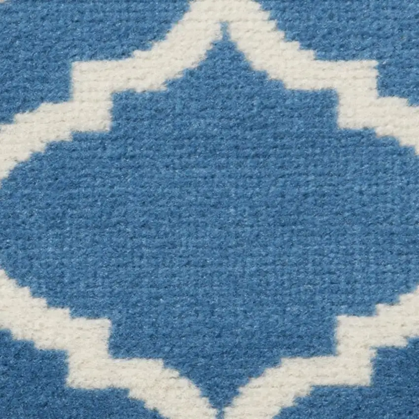 Gray Moroccan Power Loom Area Rug Photo 1