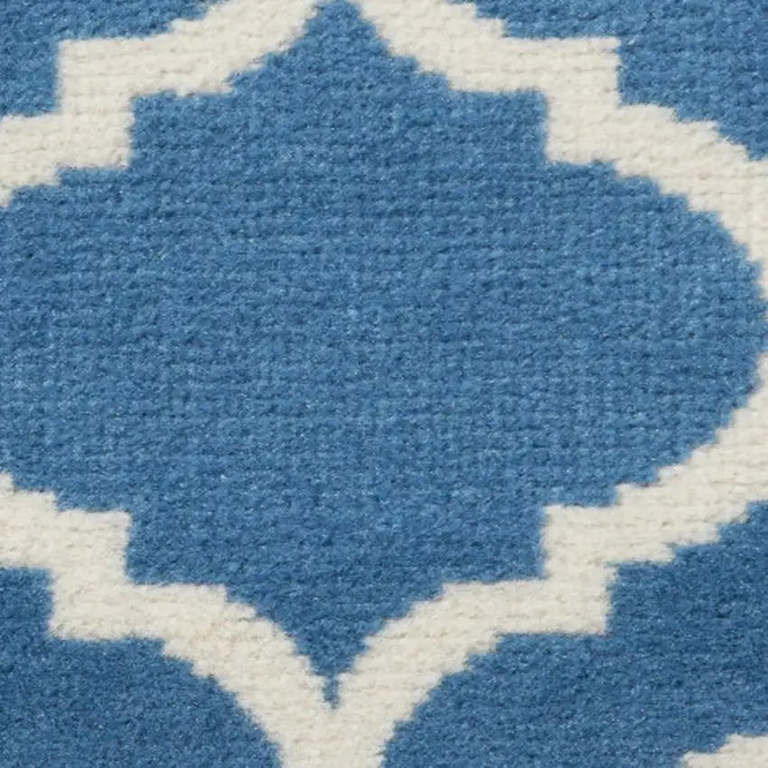 Gray Moroccan Power Loom Area Rug Photo 1