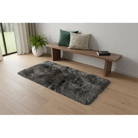 2' X 3' Gray Area Rug Photo 1