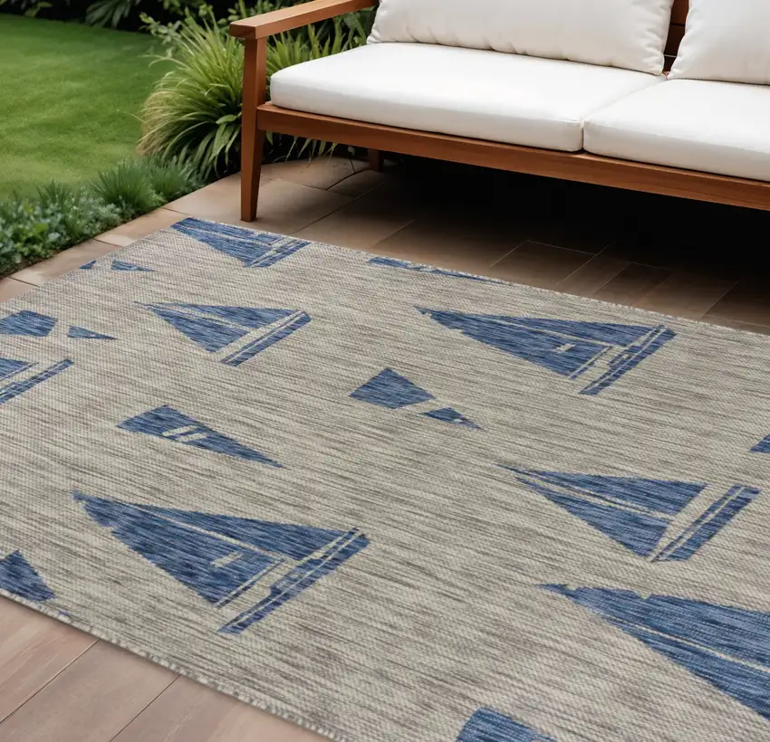 Gray Indoor Outdoor Area Rug Photo 2