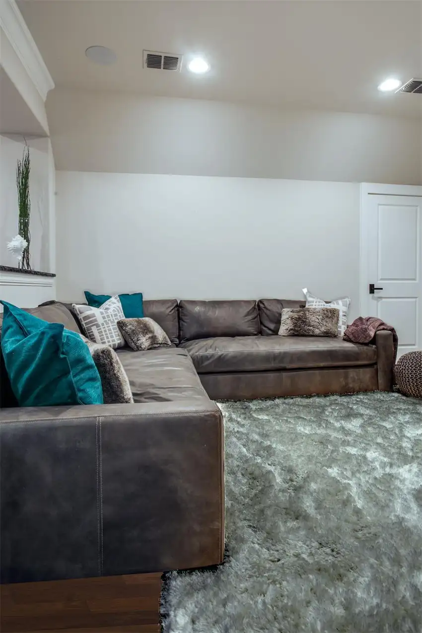 Gray Silver And Taupe Shag Tufted Handmade Stain Resistant Area Rug Photo 5