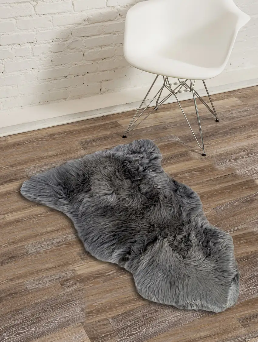 Gray Single Sheepskin - Area Rug Photo 4