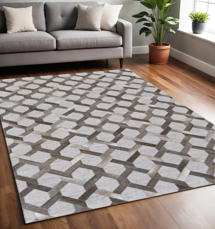 Gray Geometric Hand Woven Area Rug Photo 1