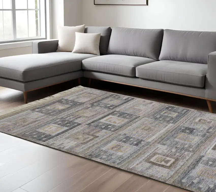 Gray Geometric Hand Woven Area Rug With Fringe Photo 1