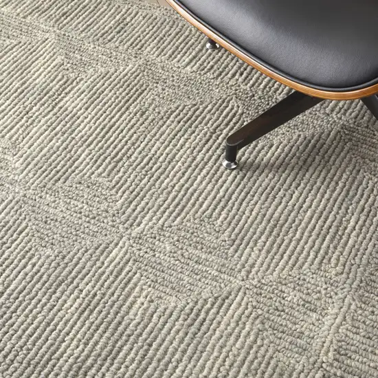Gray Wool Geometric Area Rug Photo 4