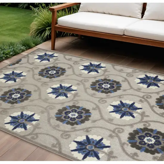 Blue And Gray Indoor Outdoor Area Rug Photo 2