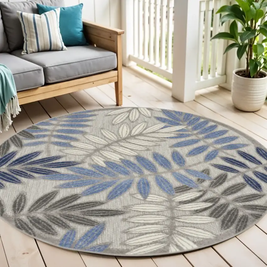 5' Blue And Gray Round Floral Indoor Outdoor Area Rug Photo 2