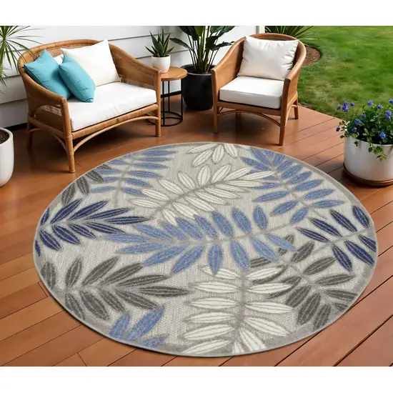 8' Blue And Gray Round Floral Indoor Outdoor Area Rug Photo 2