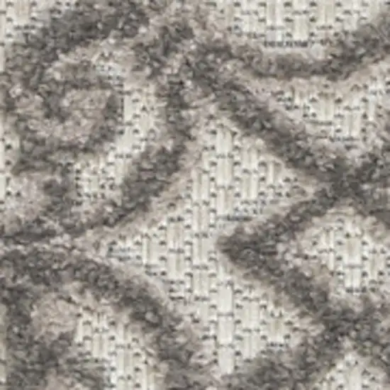 Gray Indoor Outdoor Area Rug Photo 8