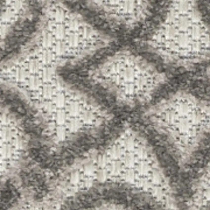 Gray Indoor Outdoor Area Rug Photo 3