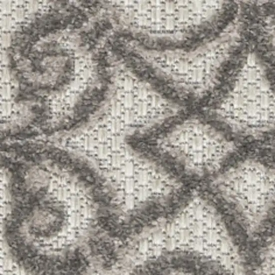 Gray Indoor Outdoor Area Rug Photo 9