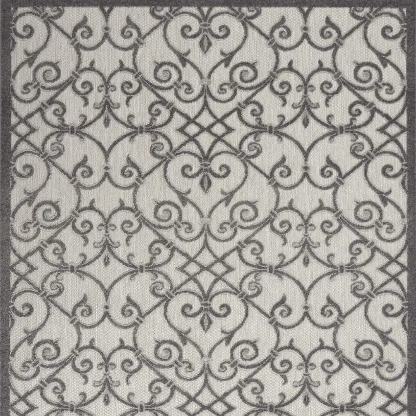 Gray Indoor Outdoor Area Rug Photo 3