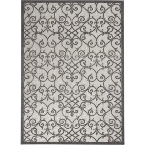 Gray Indoor Outdoor Area Rug Photo 1