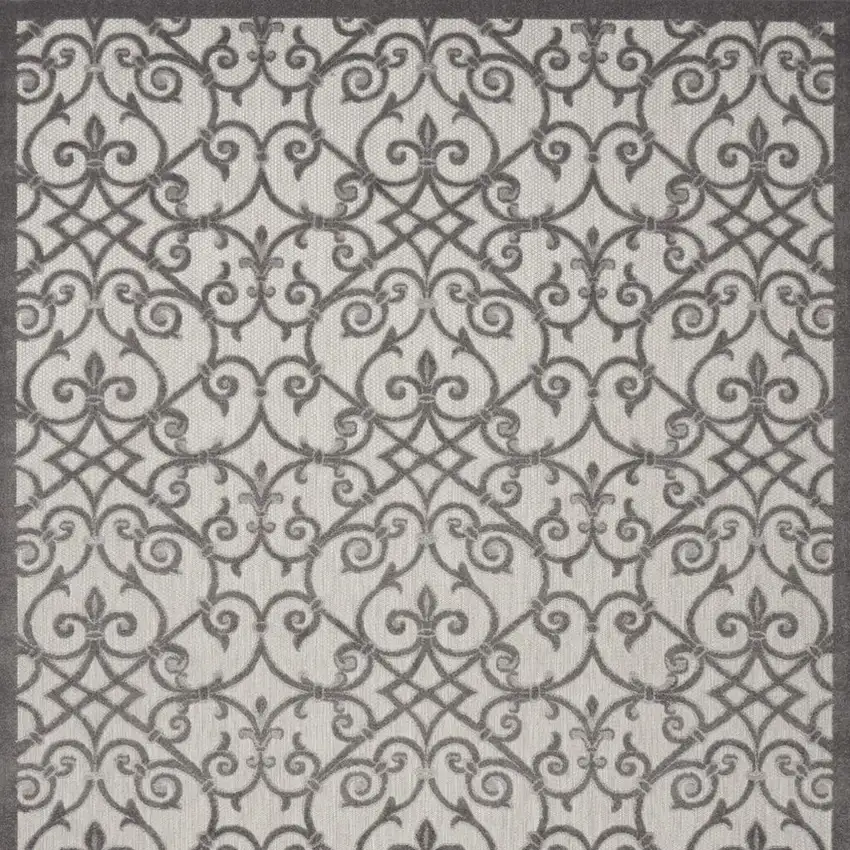 Gray Indoor Outdoor Area Rug Photo 3