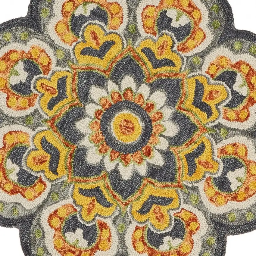 6' Gray Wool Geometric Hand Tufted Round Rug Photo 4