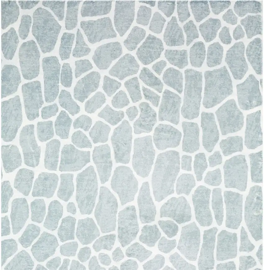 Gray and Ivory Animal Print Handmade Non Skid Area Rug Photo 3