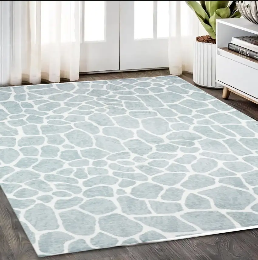 Gray and Ivory Animal Print Handmade Non Skid Area Rug Photo 1