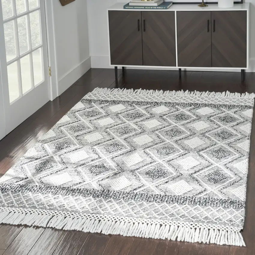 Gray and Ivory Geometric Hand Woven Area Rug With Fringe Photo 7