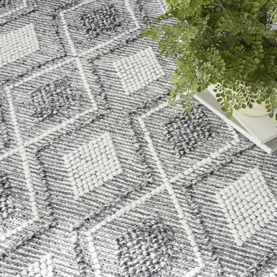 Gray and Ivory Geometric Hand Woven Area Rug With Fringe Photo 8