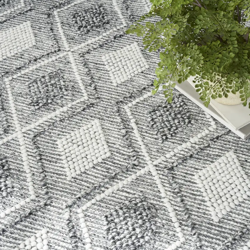 Gray and Ivory Geometric Hand Woven Area Rug With Fringe Photo 8